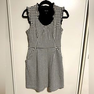 Lot of 2 business-casual dress and sweater ELLE